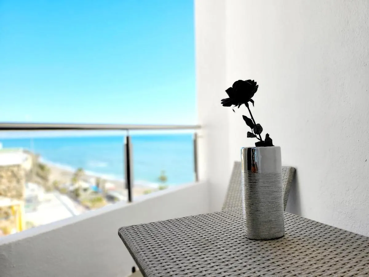 Appartement Studio LE LUXE au soleil face à la mer Torremolinos